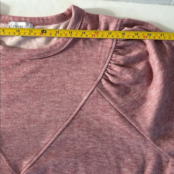 Evereve Kylar pleated sleeve pullover long sleeve sweatshirt rose pink soft - Picture 15 of 16